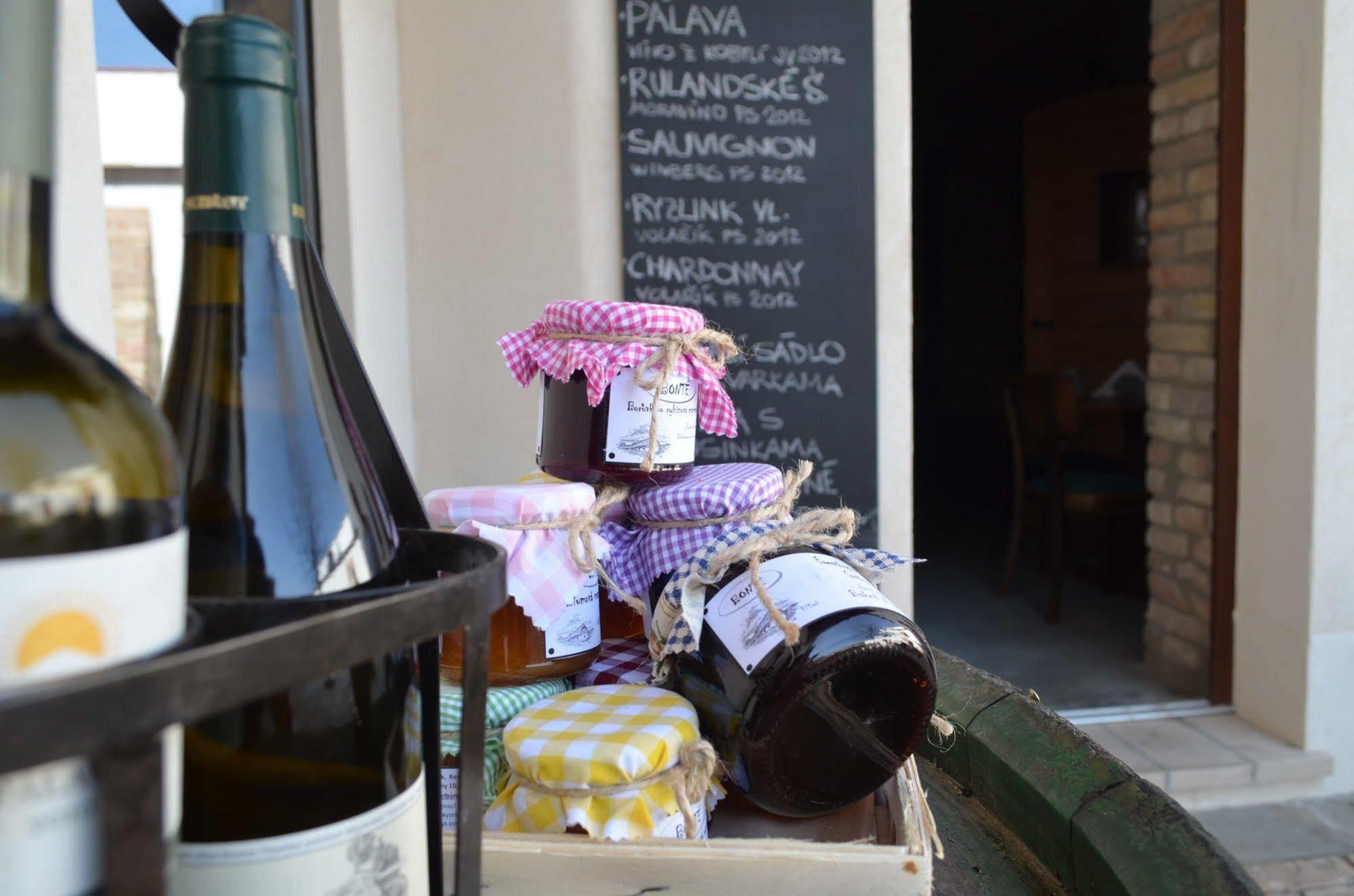 Hotel Bonsai Mikulov Dış mekan fotoğraf